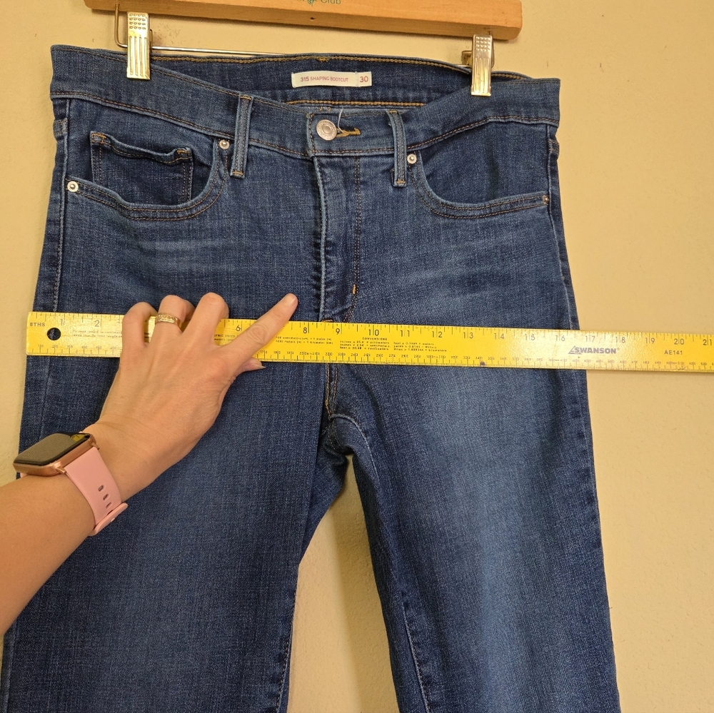 Levis 315 Shaping Bootcut Jeans - Picture 6 of 9